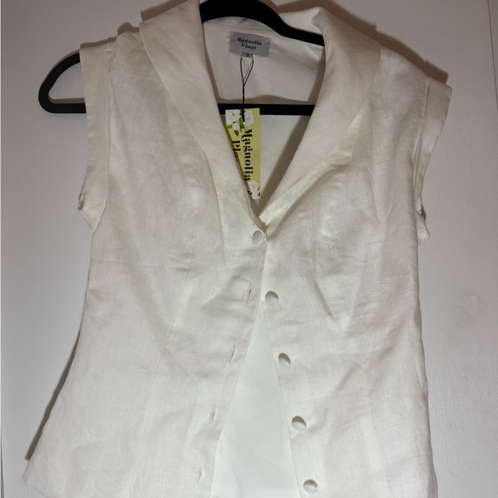 Magnolia Cream Button-Down Women Top